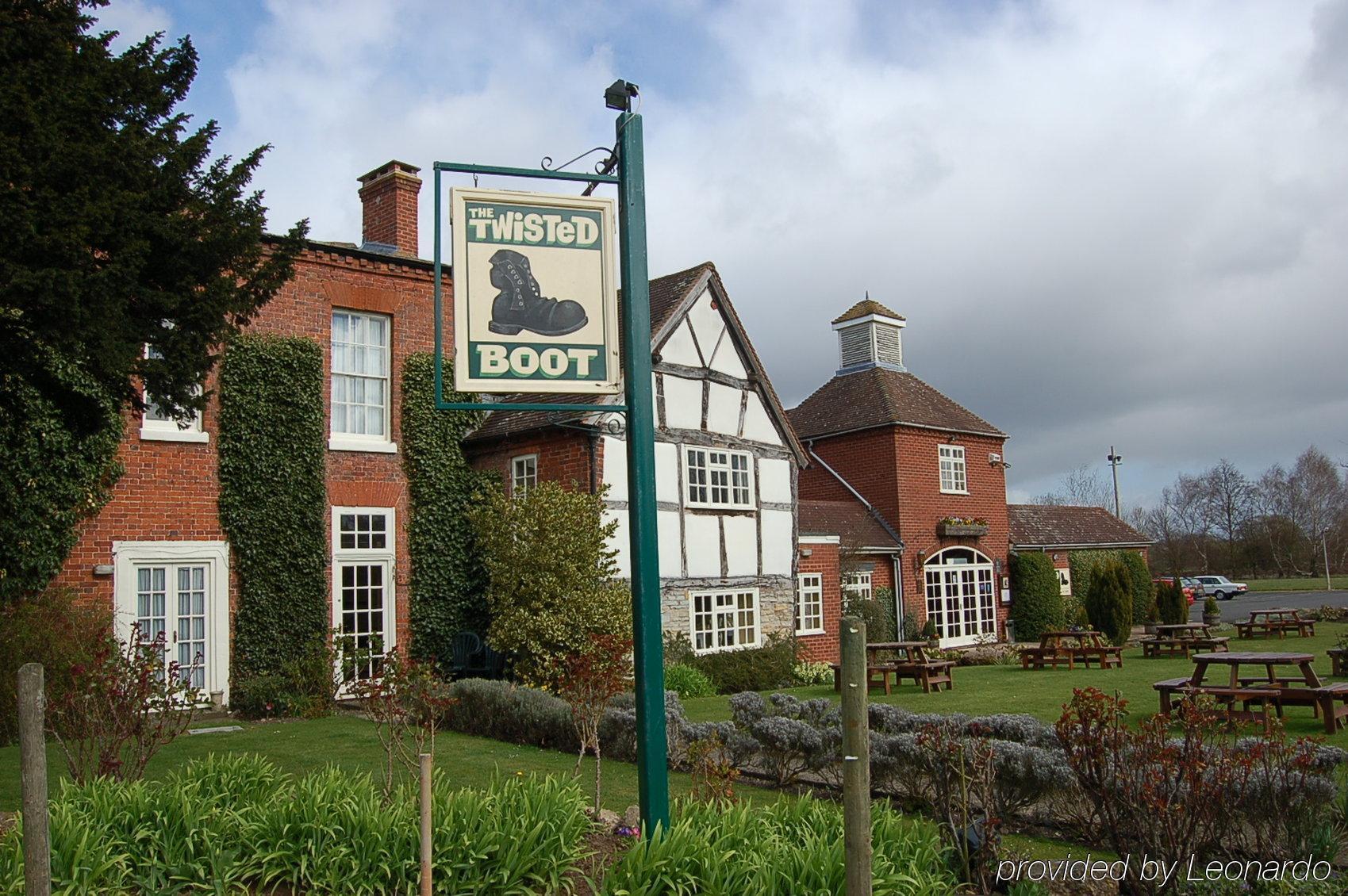 Kings Court Hotel Alcester Buitenkant foto