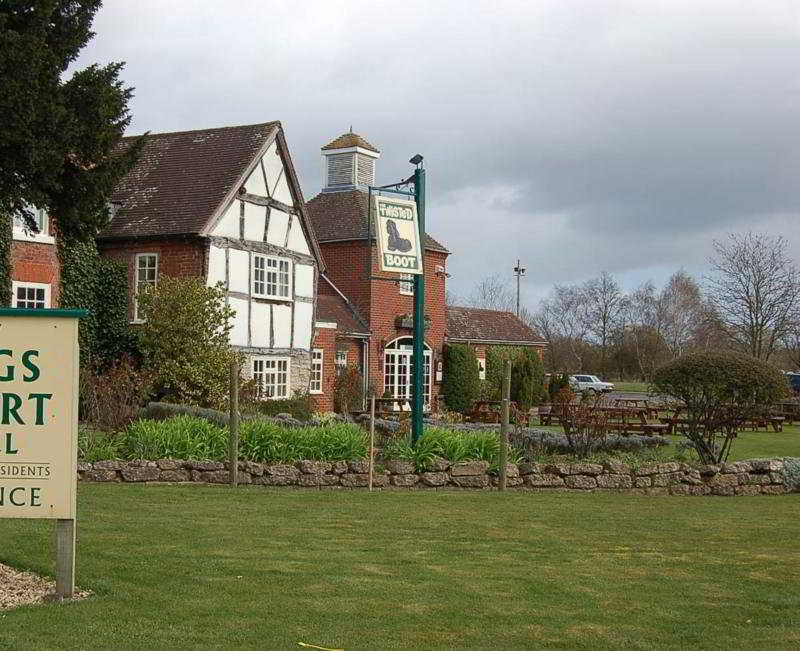 Kings Court Hotel Alcester Buitenkant foto
