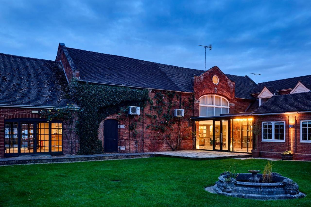 Kings Court Hotel Alcester Buitenkant foto